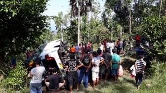 Bus Kramat Jati Terguling di Bandung Makan Korban, Sopir Bus Kabur