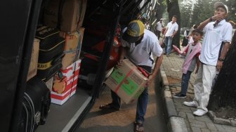 PLN menggelar program tahunan layanan mudik gratis bertajuk "Mudik Bareng Guyub Rukun" di Kantor PLN Pusat, Jakarta, Jumat (8/6). 