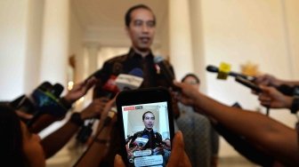 Relawan Indonesia Raya: Jokowi Layak di Kartu Merah