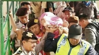 Hamil 39 Minggu, Elisa Kontraksi di Kapal Saat Mudik