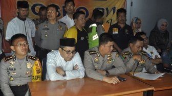 Kapal Tenggelam di Makassar, 8 Orang Belum Ditemukan