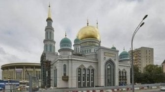 Nonton Piala Dunia di Rusia, Kunjungi Tujuh Masjid Terunik Ini!