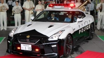 Kerennya Nissan GT-R yang Jadi Mobil Dinas Polisi Jepang