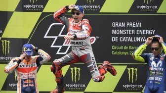 Terpaut 49 Poin dari Marquez, Lorenzo Pede Jadi Juara Dunia