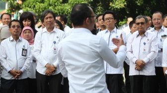 Hari Pertama Kerja di Kementerian Ketenagakerjaan