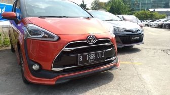 Toyota Owner Club Tebar Semangat Solidaritas