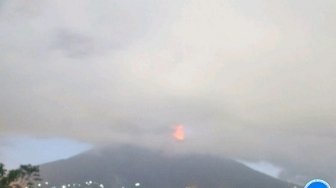 Dua Bandara di Jawa Timur Ditutup karena Erupsi Gunung Agung