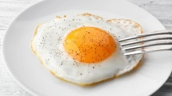 Rahasia Bikin Telur Setengah Matang, Dijamin Anti Gagal