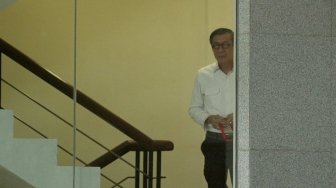 Menteri Hukum dan HAM Yasonna H Laoly menjalani pemeriksaan di gedung KPK, Jakarta, Senin (2/7).