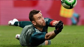 Rusia Pecundangi Spanyol, Igor Akinfeev Pemain Terbaik