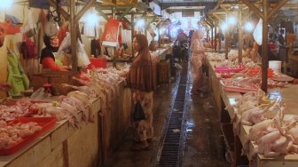 Harga Daging Ayam Picu Deflasi 0,05 Persen di Jember