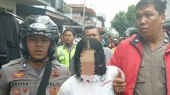 Anak Gadis Mutilasi Ibu Kandung, Letakkan Potongan Tubuh di Ember