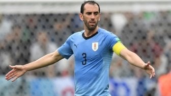 Finansial Guncang Akibat Pandemi, Cagliari Lepas Diego Godin