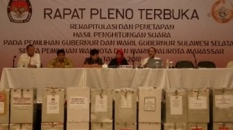 Resmi! Kotak Kosong Menang, Pilkada Makassar Diulang Pada 2020