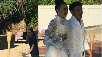 Dimas Anggara dan Nadine Chandrawinata Sah Suami-Istri