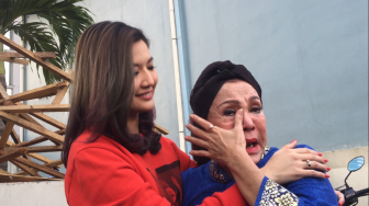 Bisnis Hancur, Mpok Atiek Jual Perhiasan untuk Gaji Karyawan