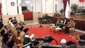 Jokowi : Baru Kali Ini Dengar Mars Nahdlatul Ulama di Istana