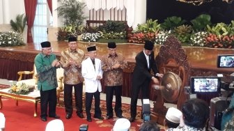 Jokowi Buka 3 Hajatan Besar NU di Istana Negara