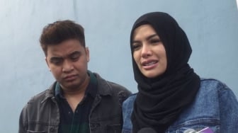 Nikita Mirzani Ungkap Billy Syahputra Sering Pinjam Uangnya