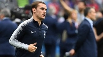 Rayakan Prancis Juara Piala Dunia, Griezmann Bawa Bendera Uruguay