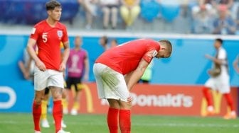 Para pemain Inggris tertunduk lesu usai gagal merebut peringkat ketiga Piala Dunia 2018 setelah kalah 0-2 dari Belgia di Krestovsky Stadium, Saint-Petersburg, Sabtu (14/7). [Anadolu]