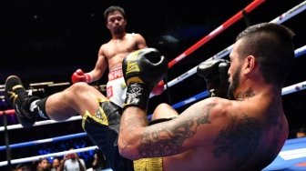 Pukul KO Matthysse, Manny Pacquiao Rebut Gelar Welter WBA