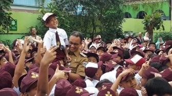 Mau Urus Jakarta, Anies Larang Wartawan Tanya soal Pilpres 2019