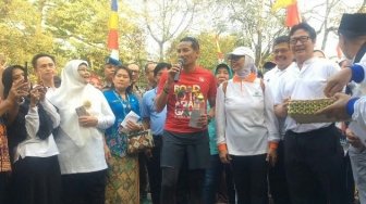 Sandiaga Resmikan Peluncuran Bike Sharing di Monas