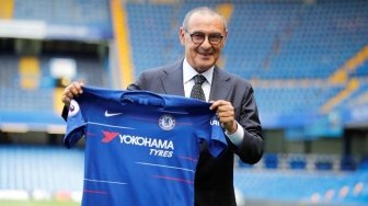 Pedro Sebut Sarri dan Guardiola Punya Kesamaan