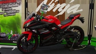 Meluncur di India, Ninja 300 Lebih Murah Rp 25 Juta