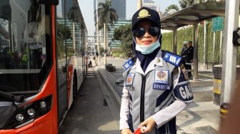 Nabila, Penjaga Pelican Crossing Bundaran HI Sering Digoda Lelaki