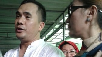 Penampilannya Disorot, 4 Momen Saipul Jamil Dijenguk Rekan Seleb