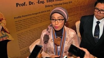 Eniya Listiani Dewi: Gaya Hidup Menggunakan Energi Terbarukan