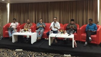 Pentingkan Perut Sendiri, DPR Era Ini Tak Patut Disebut Pahlawan