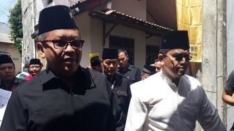 Sekjen PDIP dan Rombongan Melayat ke Rumah Duka Yusuf Supendi