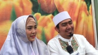 Bangkrut Gegara Pandemi, Ustaz Solmed Jual Face Shield hingga Sarung