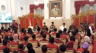 Bertemu Jokowi di Istana, Ratusan Mahasiswa IMM Naik Hercules