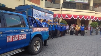 Bantu Korban Gempa Lombok, Dinsos Jatim Kirim Mobil Dapur Umum