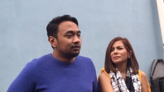 Istri Dukung Bebi Romeo Belajar Ngaji di Usia 46 Tahun, Netizen Terharu