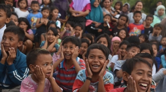 Senyum Keceriaan Anak Pengungsi Korban Gempa Lombok