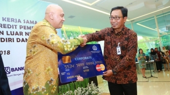 BRI Terbitkan Corporate Card untuk Transaksi Cashless di Kemlu