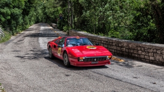 Siapa Bilang Ferrari 308 GTS Bukan Selera ABG?