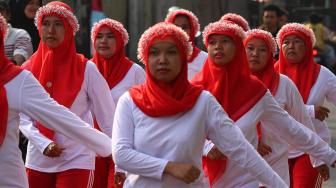 Lomba Gerak Jalan Menyambut Kemerdekaan RI