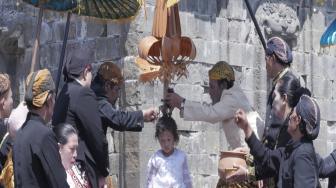 Ritual Potong Rambut Gimbal di Dieng Culture Festival