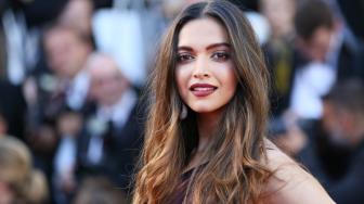 Penampilan Mengejutkan Deepika Padukone di Film Terbaru, Chhapaak