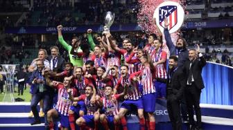 Atletico Madrid menjadi juara Piala Super Eropa 2018 setelah menakklukkan Real Madrid 4-2 lewat perpanjangan waktu. JAVIER SORIANO / AFP
