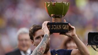 Libas Boca Juniors, Barcelona Raih Trofi Joan Gamper