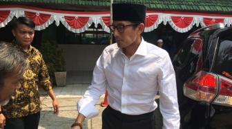 Salat di Masjid yang Salah, Sandiaga Uno: Yah Saya Gagal Pencitraan