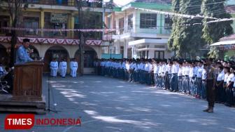 HUT ke-73 RI, Santri Ponpes Ini Upacara Bendera Pakai Bahasa Arab