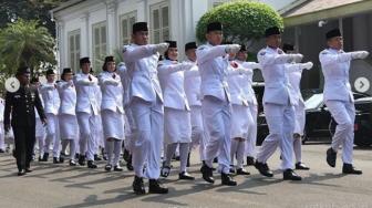 Soal Celana dan Rok Paskibraka Putri, Istana: Tak Ganggu, TNI Juga Pakai